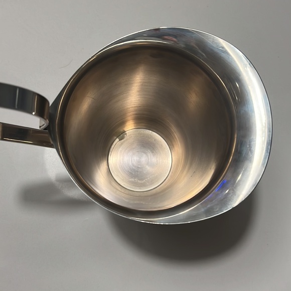 Swid Powell/Robert AM Stern water pitcher - Picture 6 of 11